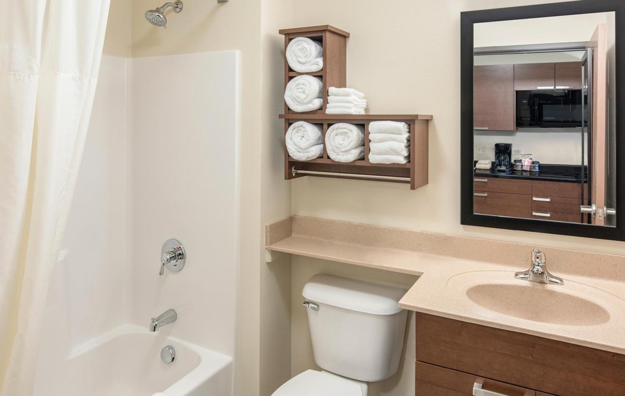 My Place Hotel-Ankeny/Des Moines Ia Екстериор снимка